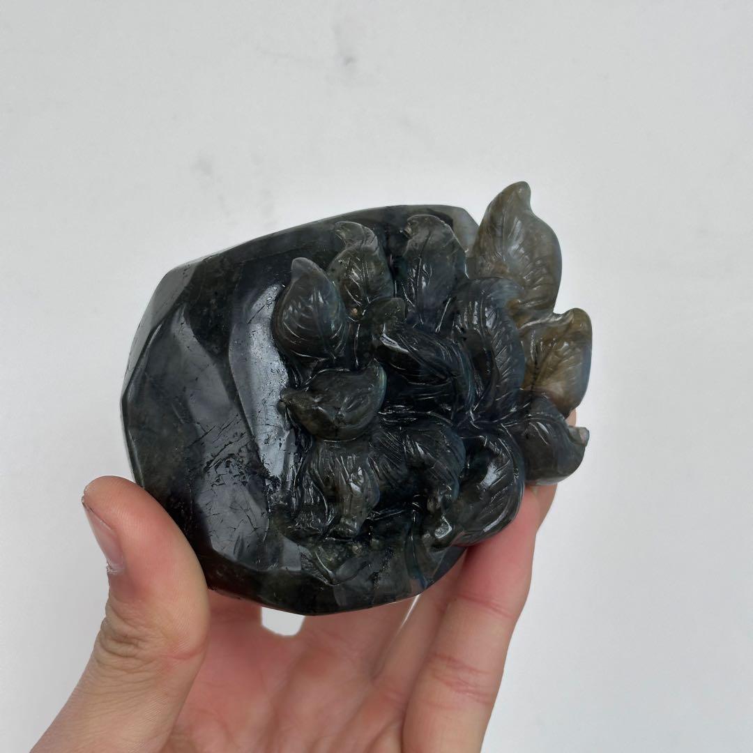 天然石ラブラドライトの九尾狐　置物　ご購入前に在庫確認必要G.904