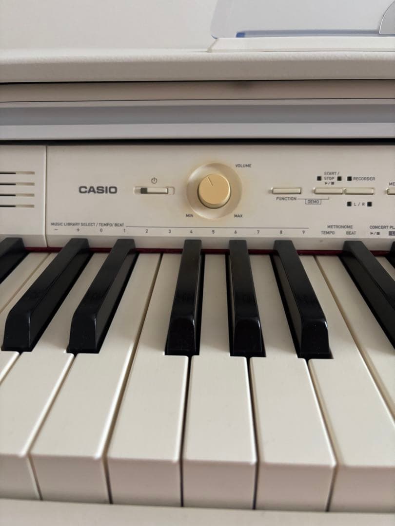 CASIO Privia 88鍵 ホワイト 電子ピアノ　椅子つき