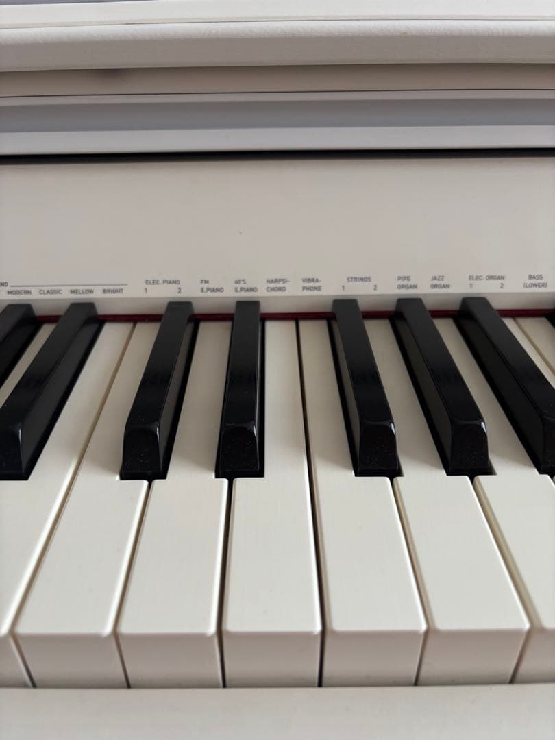 CASIO Privia 88鍵 ホワイト 電子ピアノ　椅子つき