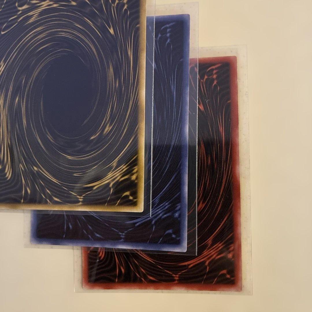 遊戯王　早い者勝ち一点のみ。三幻神　G　シク　極美品　センタリング良好