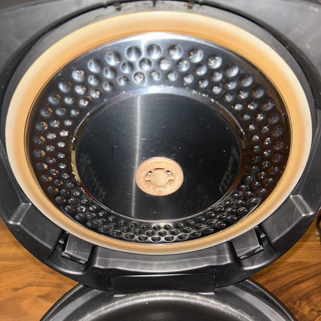 日立 黒厚鉄釜 IH ジャー炊飯器 極上炊き RZ-NS10J