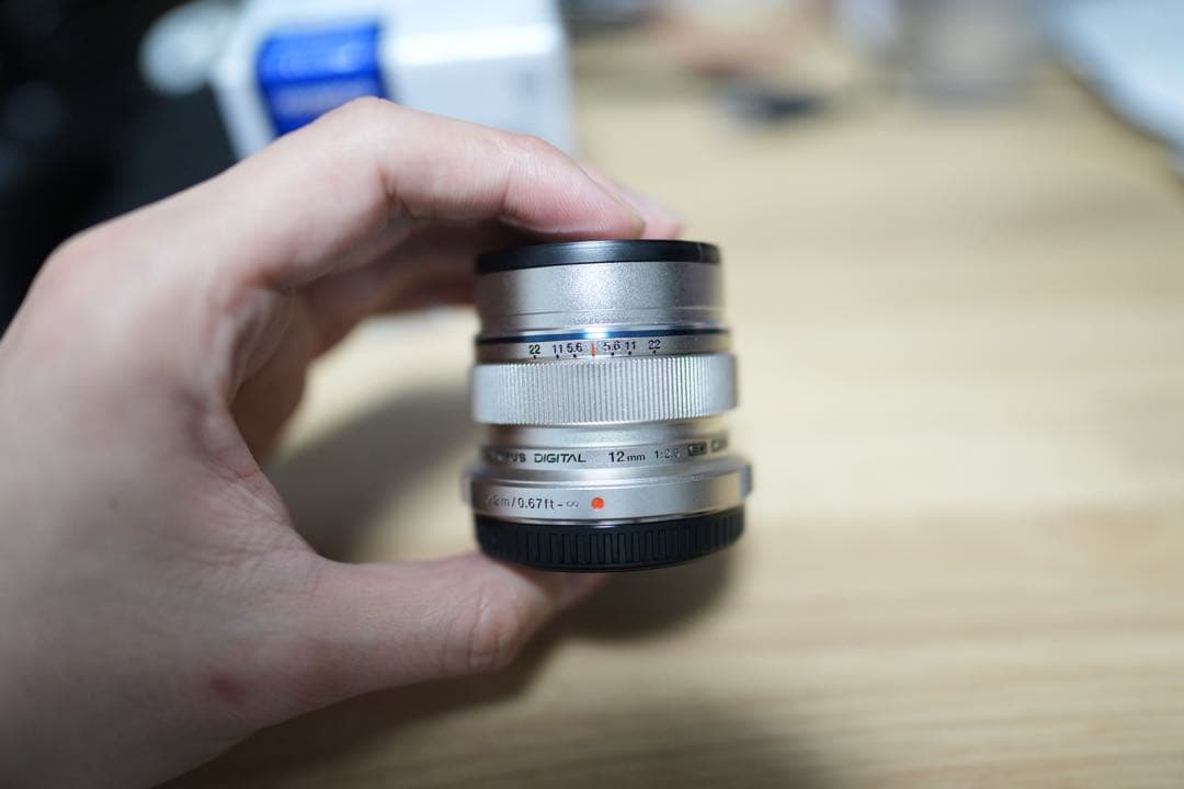 【新品級】オリンパスM.ZUIKO DIGITAL ED 12mm F2.0