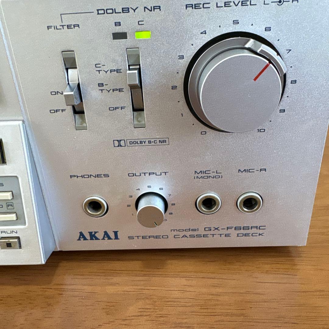 AKAI アカイGX-F66RC オートリバースカセットデッキ 通電確認済み