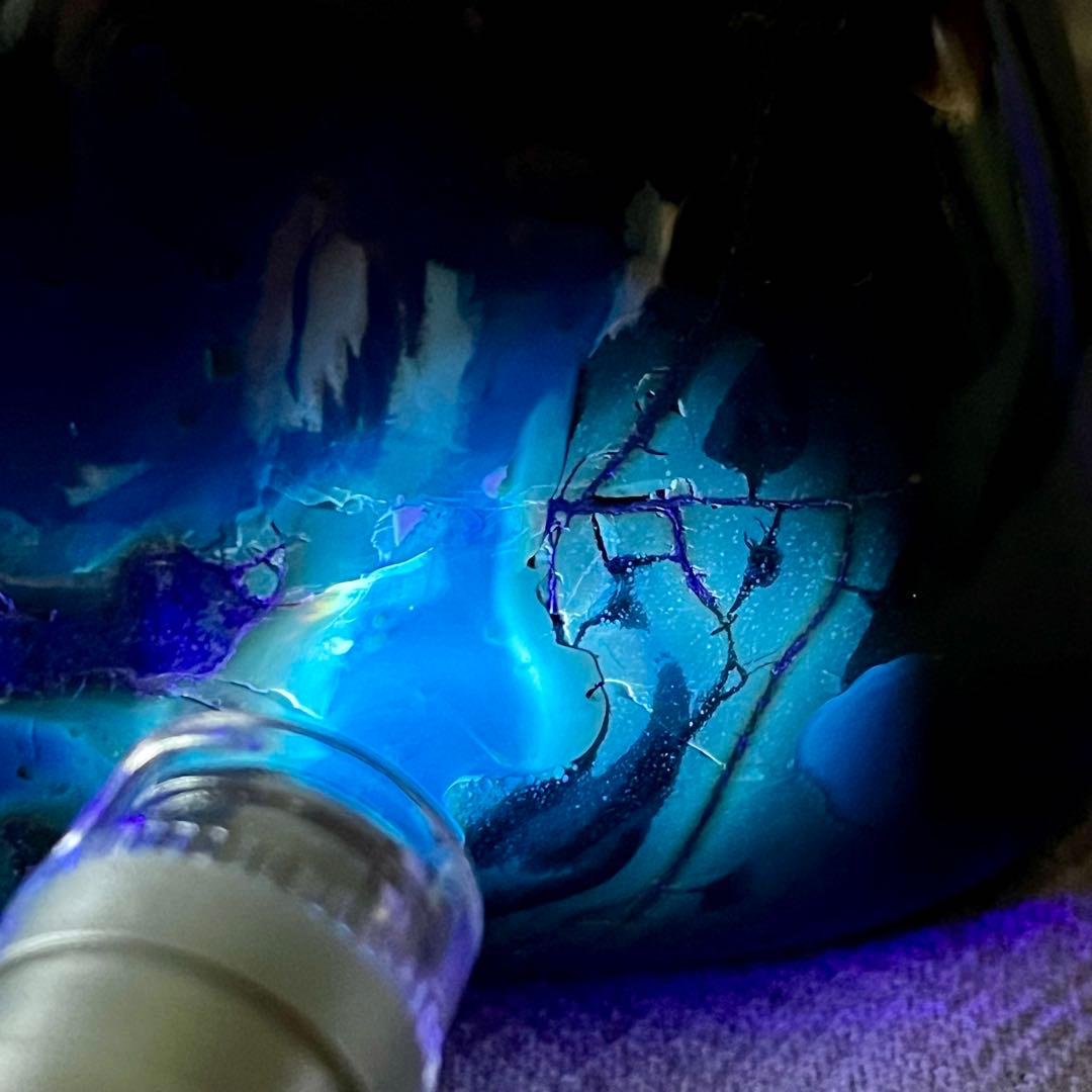 琥珀 原石 チェリーレッド ブルー アンバー 巨大 レア 天然石 化石 鑑賞石