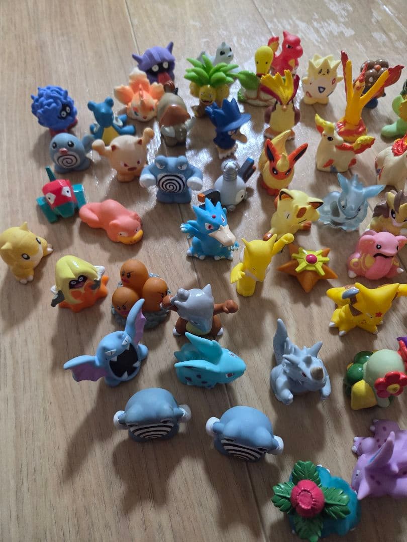 初代～ 希少 ポケモンキッズ 約70体 まとめ売り 指人形