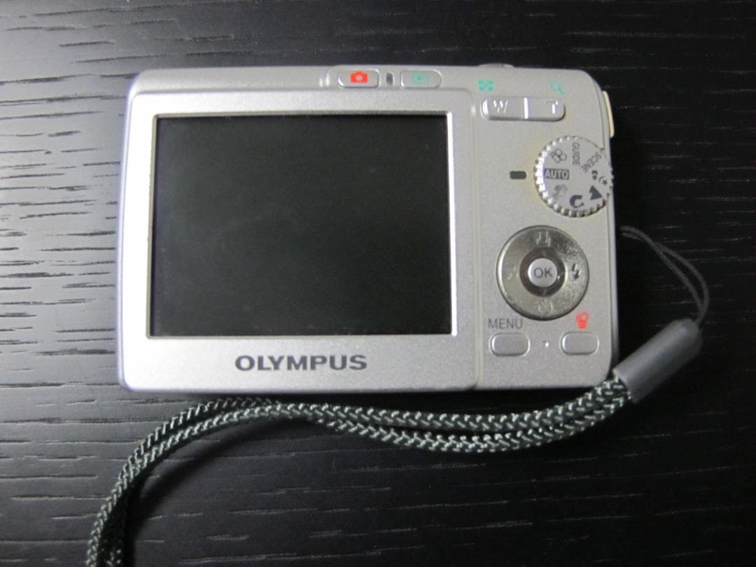 OLYMPUS FE-190 デジタルカメラ
