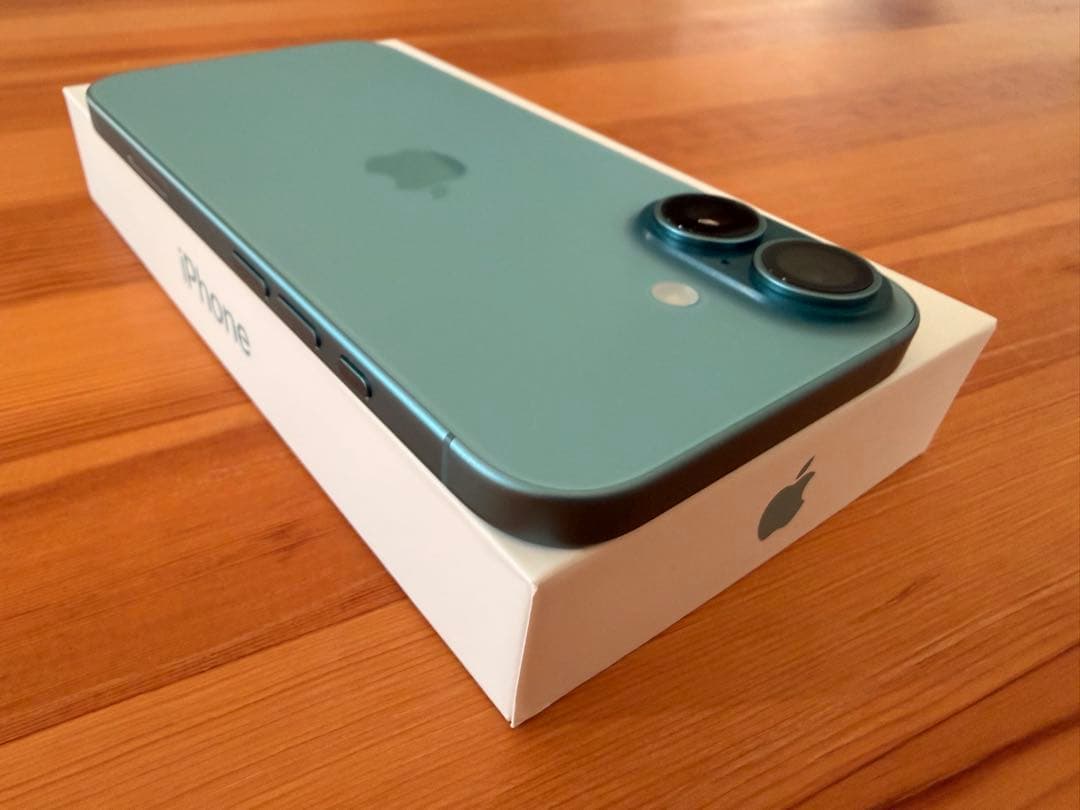 【美品】iPhone16 128GB ティール SIMフリーバッテリー100%