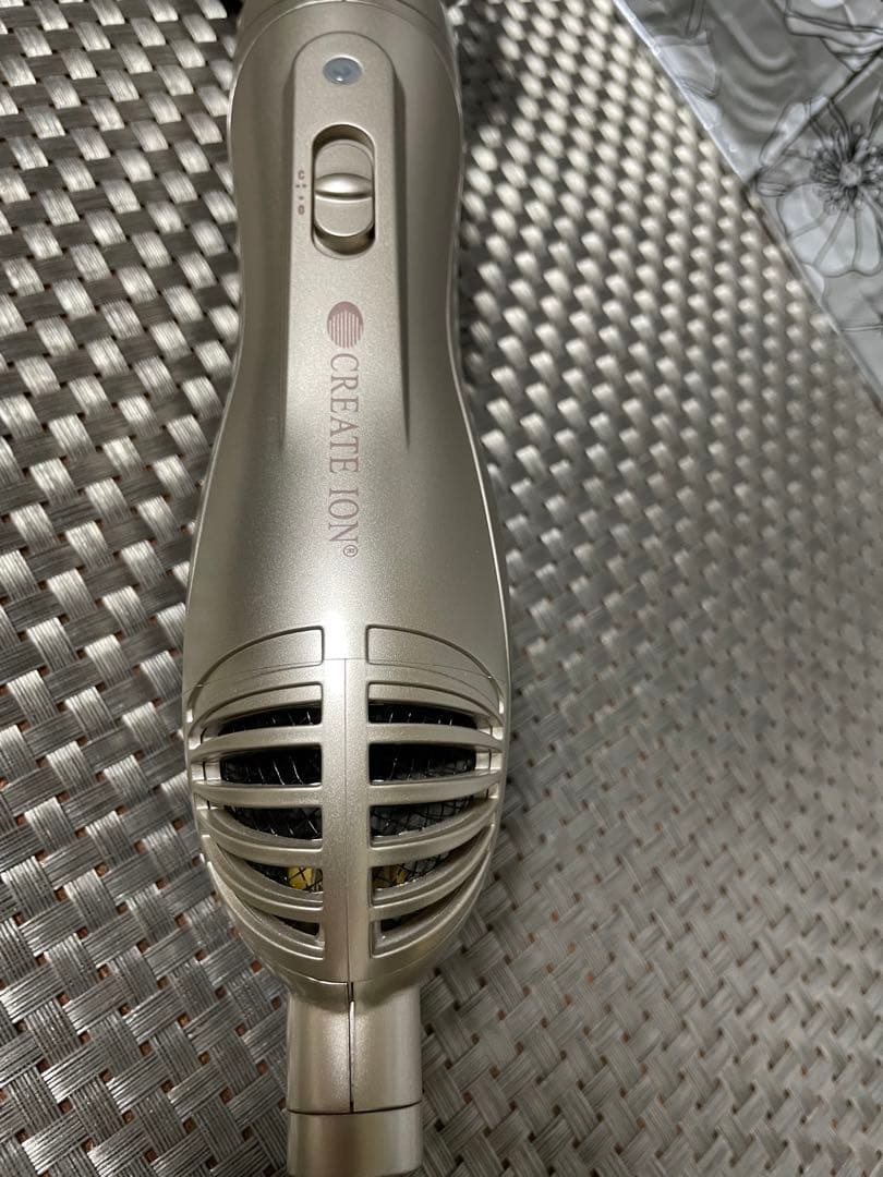 2回だけ使用★クレイツイオン　カールドライヤー　エアロンド　RCICD-S03G