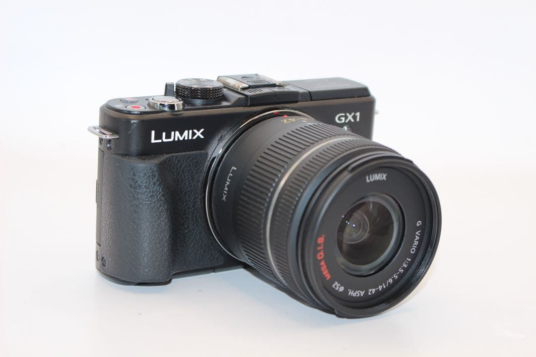 ★ショット数1485回★ LUMIX DMC-GX1 レンズキット　ミラーレス