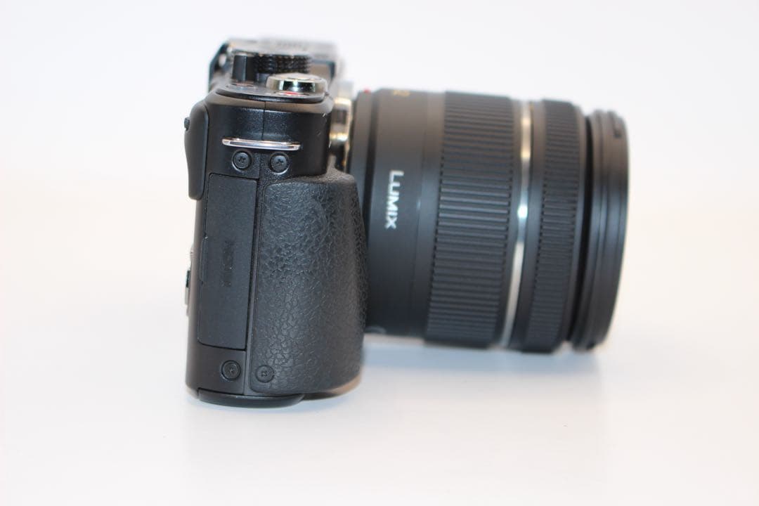 ★ショット数1485回★ LUMIX DMC-GX1 レンズキット　ミラーレス
