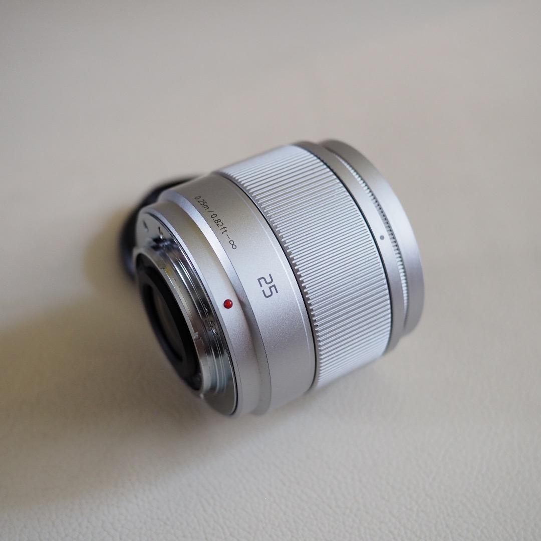 訳ありLUMIX G 25mm / F1.7 ASPH. H-H025シルバー