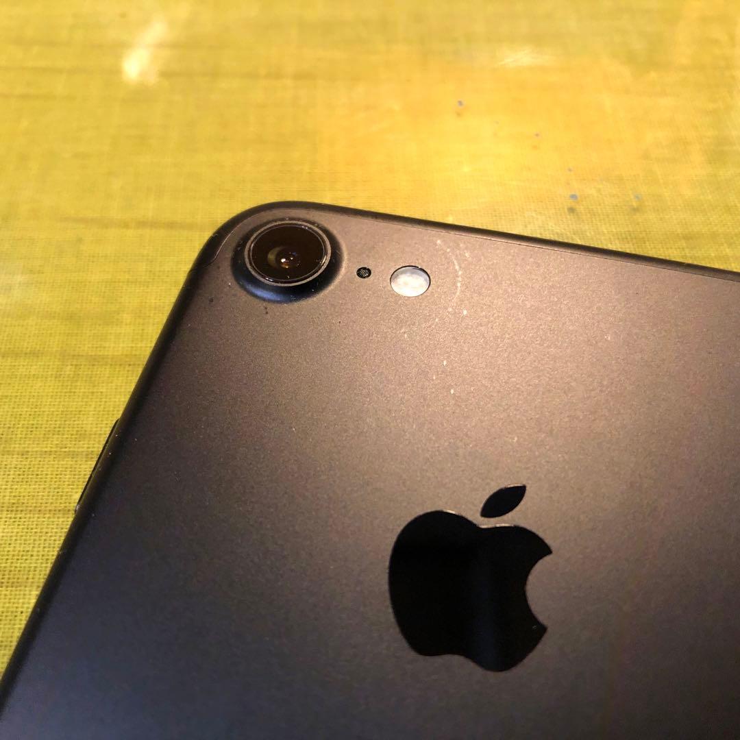 iPhone7 ブラック 本体 128GB simフリー