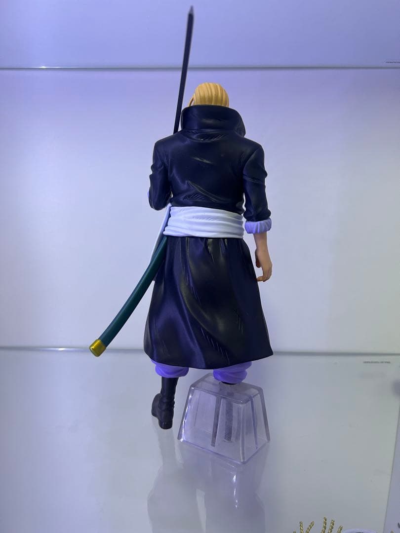 ワンピース一番くじ　ロジャーレイリーフィギュア2体セット　艶消し