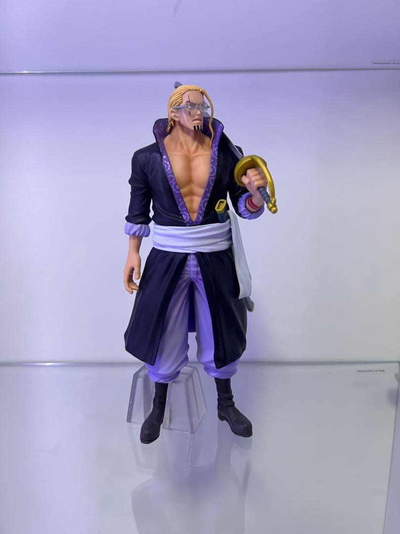 ワンピース一番くじ　ロジャーレイリーフィギュア2体セット　艶消し