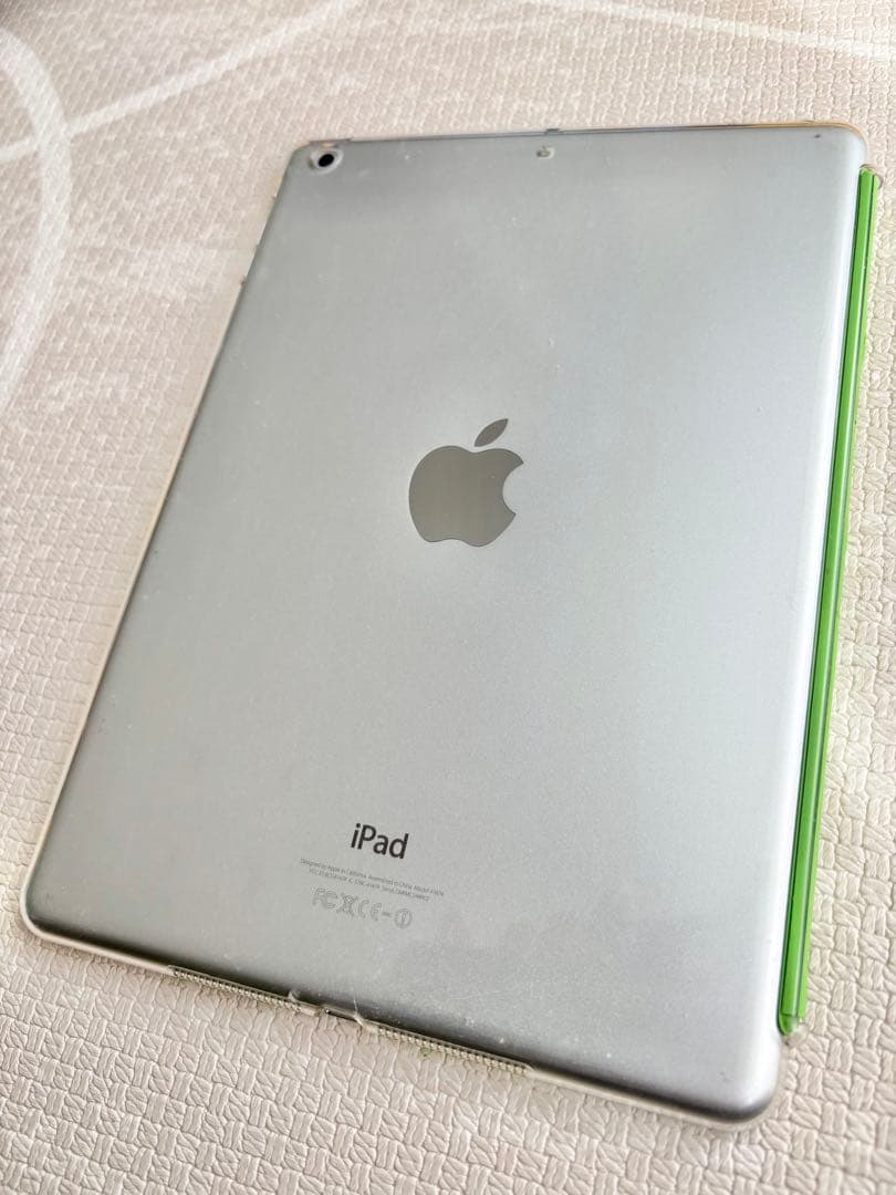 【美品】iPad Air 第1世代 128GB Wi-Fiモデル シルバー