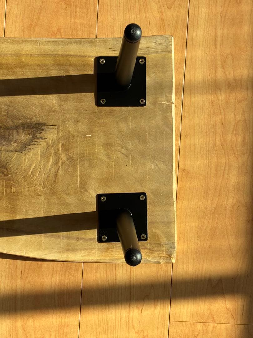 【銘木】国産朴（ホオ）天然木一枚板　センターテーブル　ローテーブル