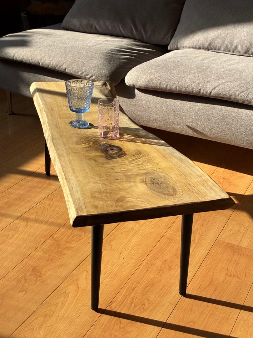 【銘木】国産朴（ホオ）天然木一枚板　センターテーブル　ローテーブル