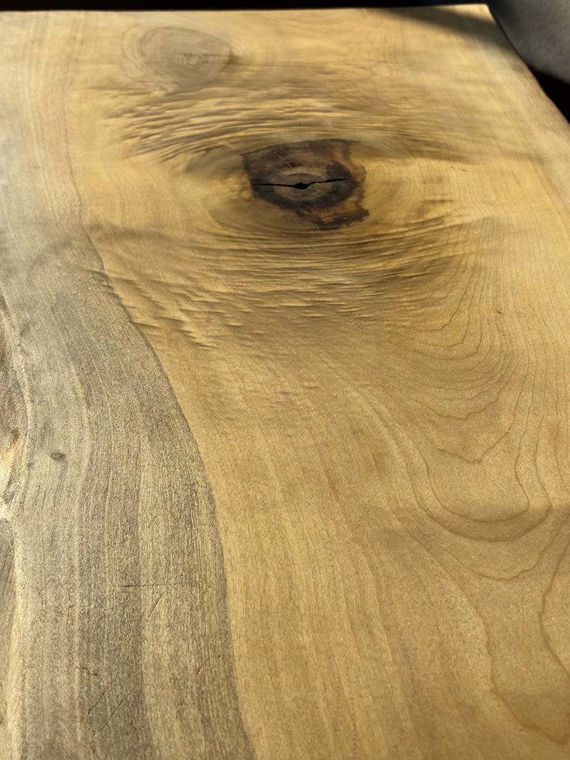 【銘木】国産朴（ホオ）天然木一枚板　センターテーブル　ローテーブル