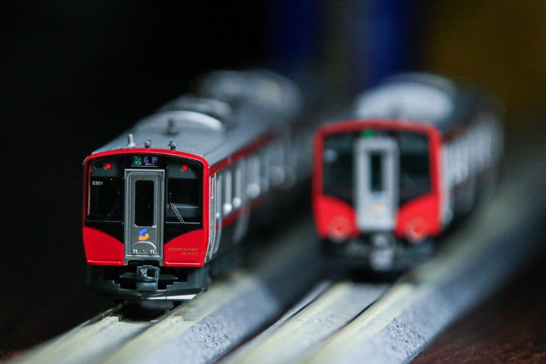 精密加工品　しなの鉄道SR1系　甲種輸送セット！