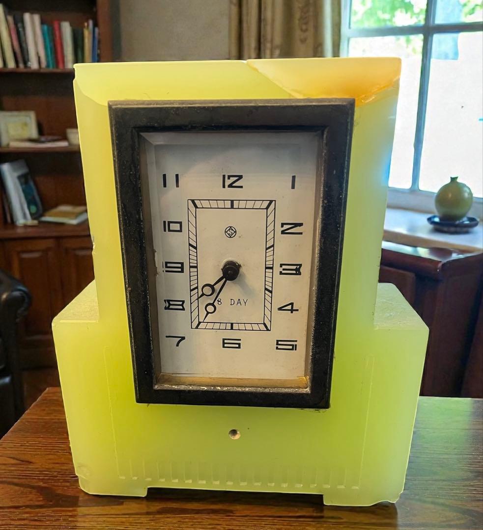 アールデコ翡翠ガラス置時計 1930年代 骨董品　ウランガラス上海アンティーク