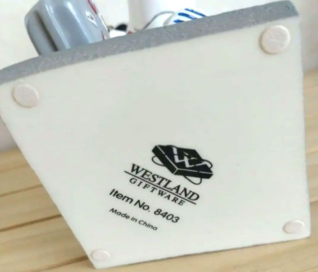 スヌーピーウエストランド社製 World Traveler 置物 フィギュア