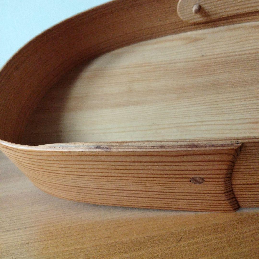 木製 　楕円形トレイ　 持ち手付き　スウェーデン　北欧雑貨