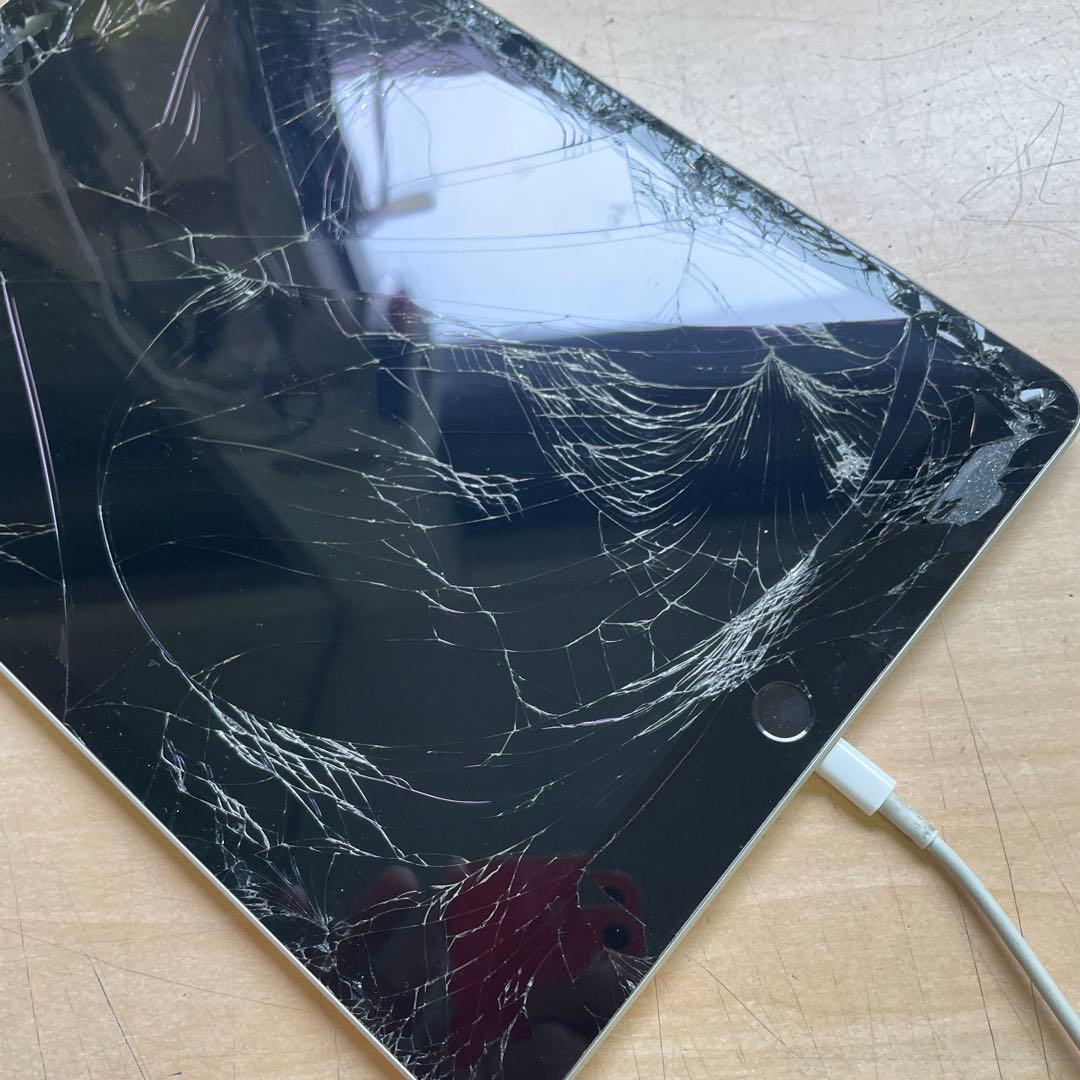 iPad 第9世代　A2602　Wi-Fi スペースグレイ　64GB ジャンク品
