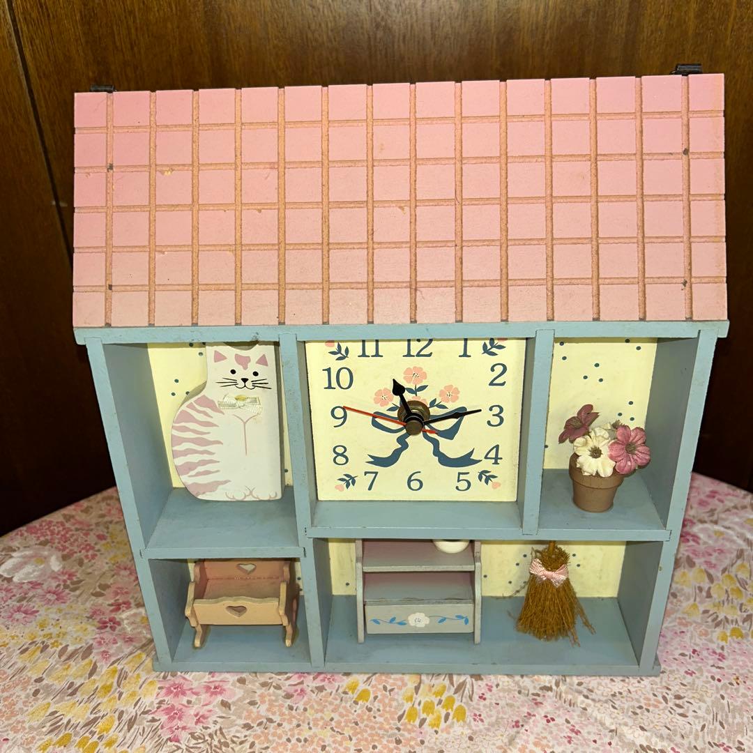 稀少　ビンテージ　カントリー雑貨　木製ドールハウス型壁掛け時計