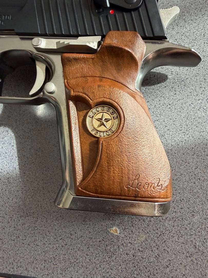 東京マルイ　バイオハザード2 デザートイーグル