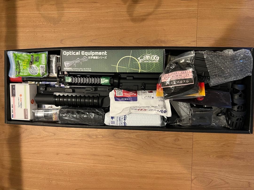 【パ？】次世代電動ガン　M4A1 SOCOM CARBINE パーツ多数