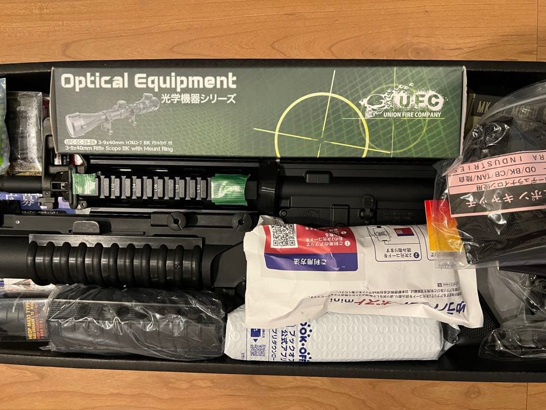 【パ？】次世代電動ガン　M4A1 SOCOM CARBINE パーツ多数