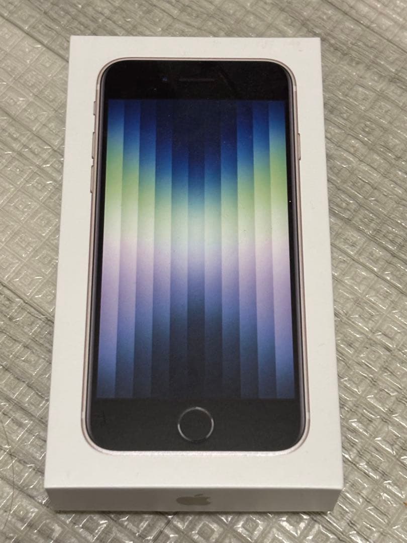【訳アリ】Apple iPhone SE 第3世代　ホワイト 本体