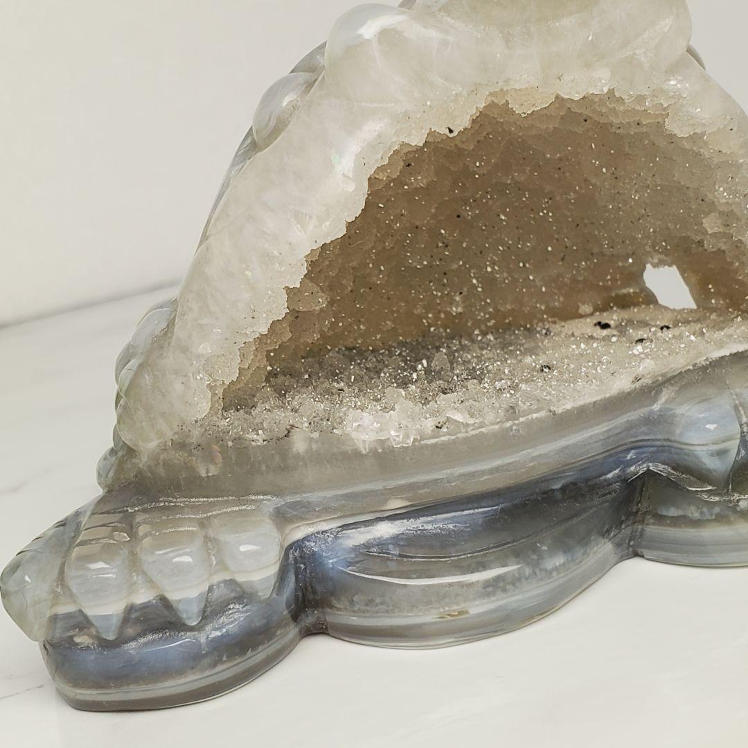 スマイルメノウ　三脚蟾蜍 手彫り