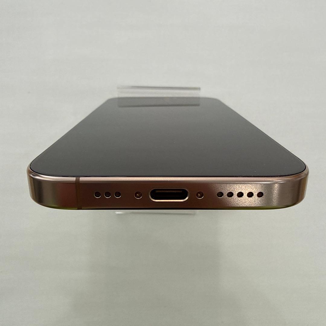 【極美品】iPhone 16 Pro デザートチタニウム 128GB