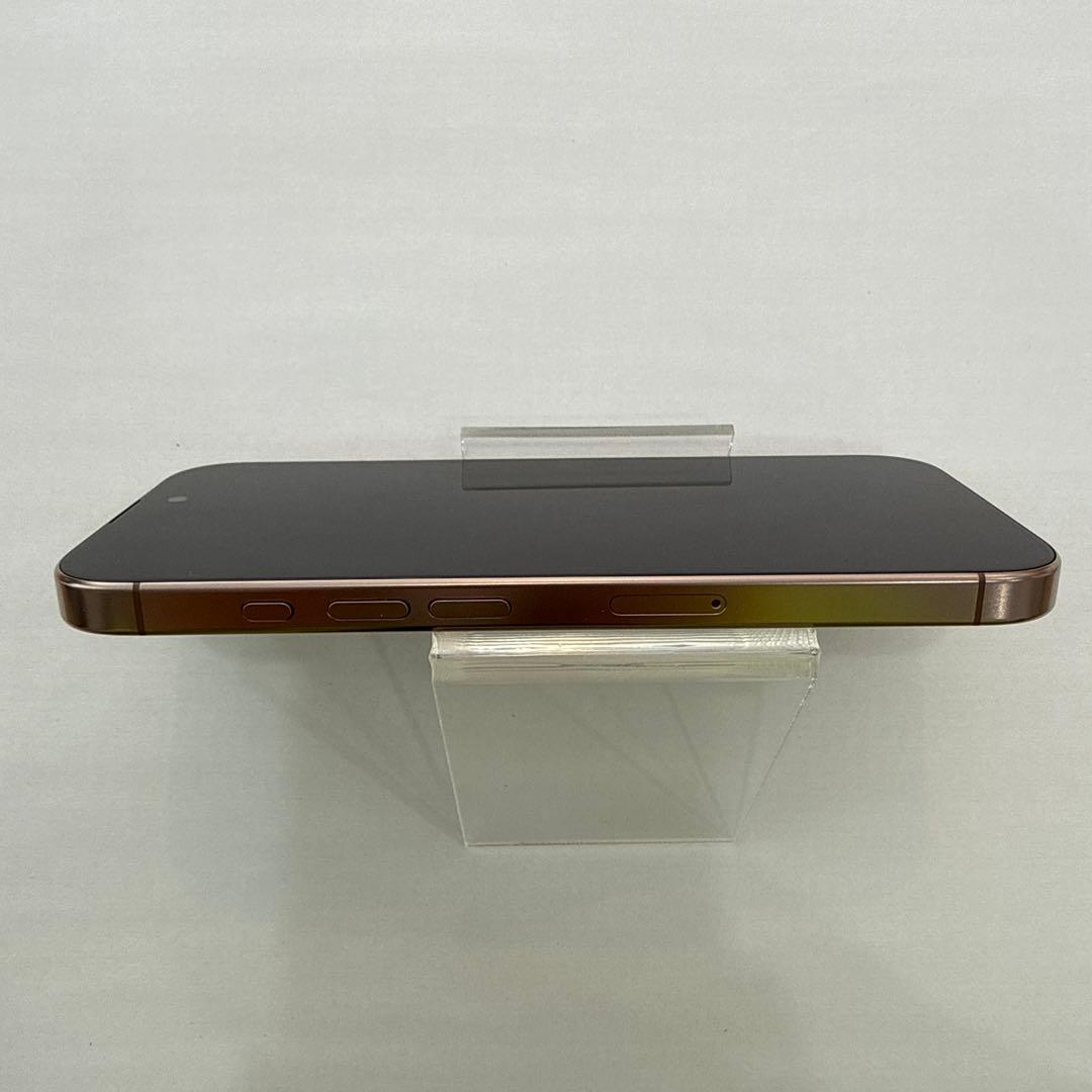 【極美品】iPhone 16 Pro デザートチタニウム 128GB