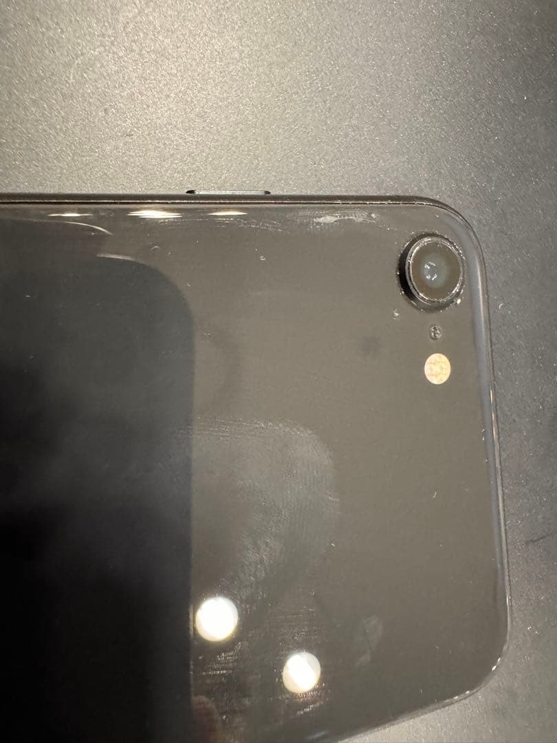 iPhone SE（第2世代）64GB SIMフリー