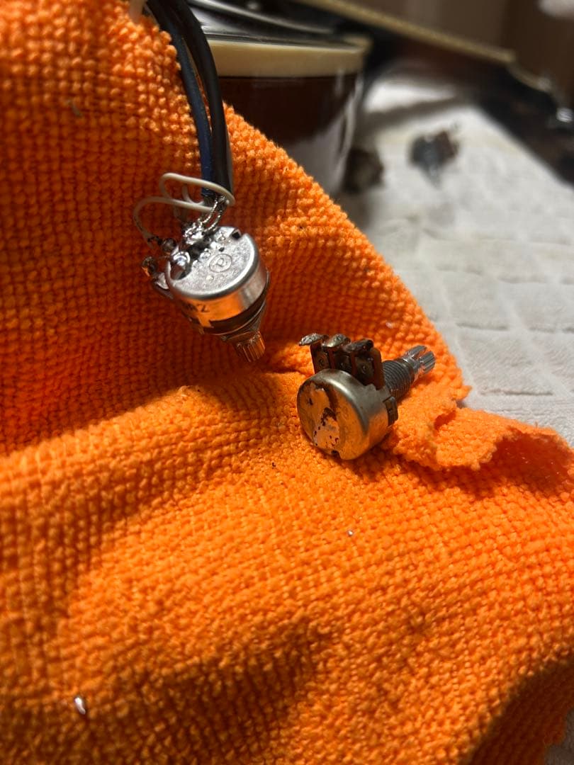 K-Garage VM6E エレクトリックフラットマンドリン ハードケース付