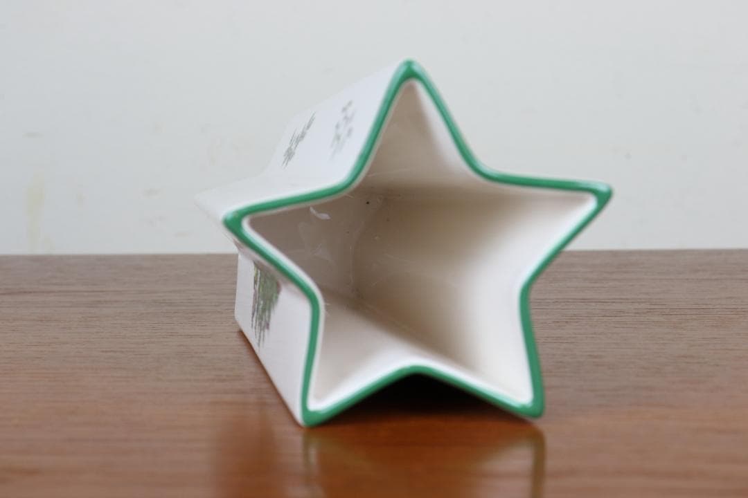 お値下げ　スポード　クリスマスツリー　花瓶　フラワーベース　星型　イギリス