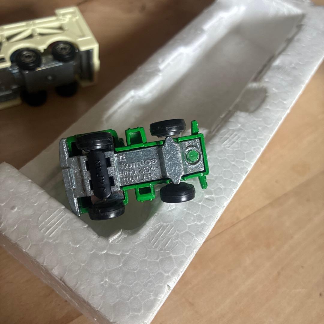 ロングトミカ 日野 カートランスポーター 緑ベッド