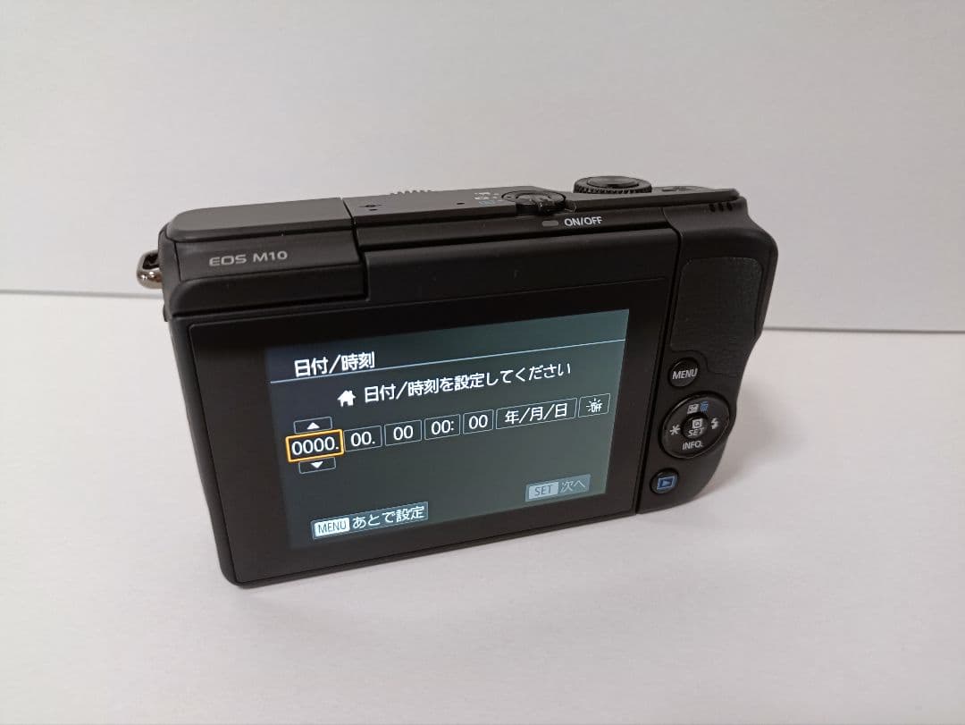 Canon EOS M10 ブラック 未使用品