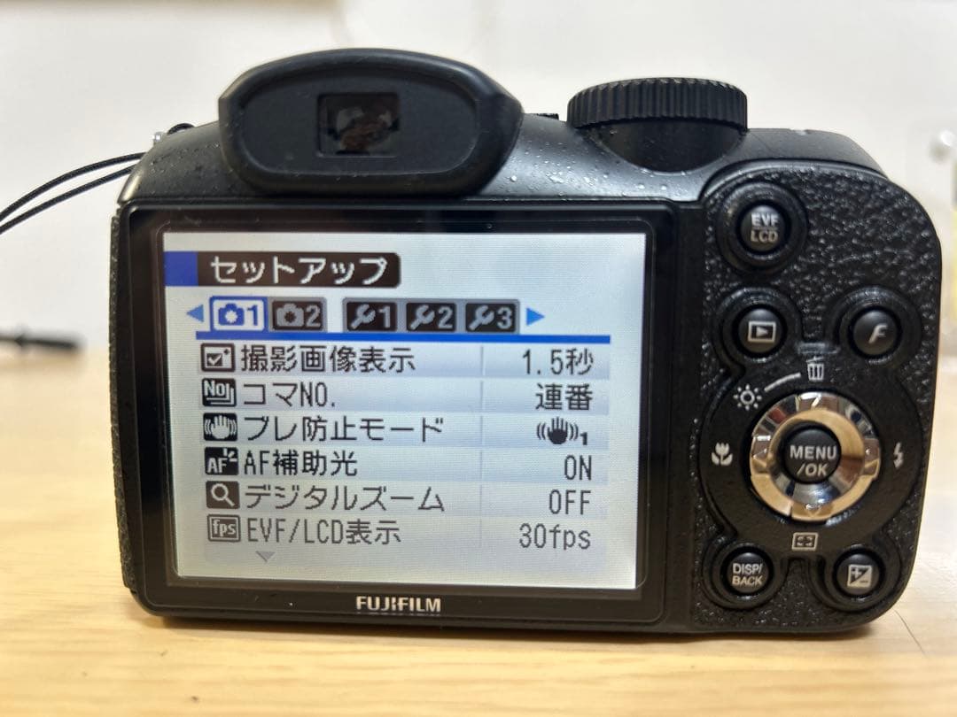 【動作品】FUJIFILM FINEPIX S2800HDデジタルカメラ