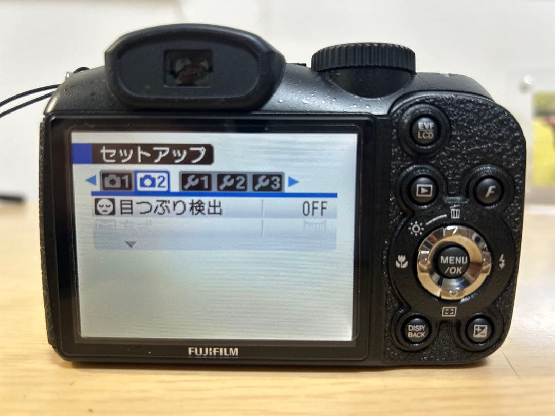 【動作品】FUJIFILM FINEPIX S2800HDデジタルカメラ