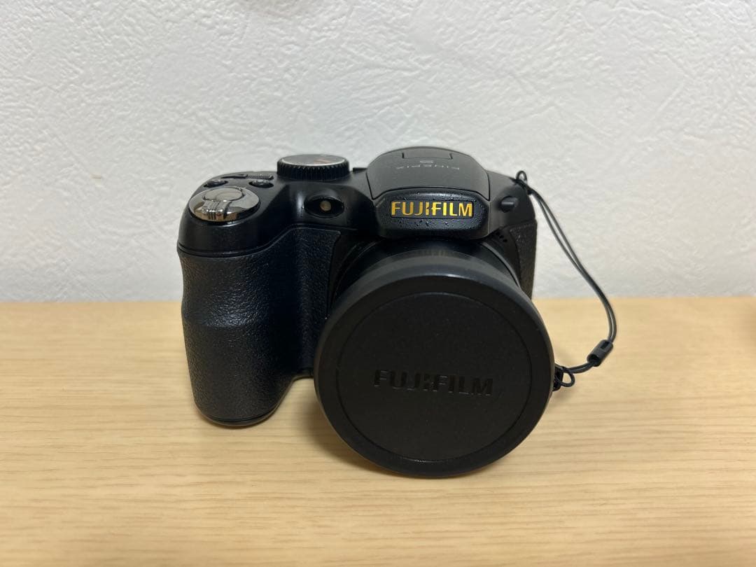 【動作品】FUJIFILM FINEPIX S2800HDデジタルカメラ