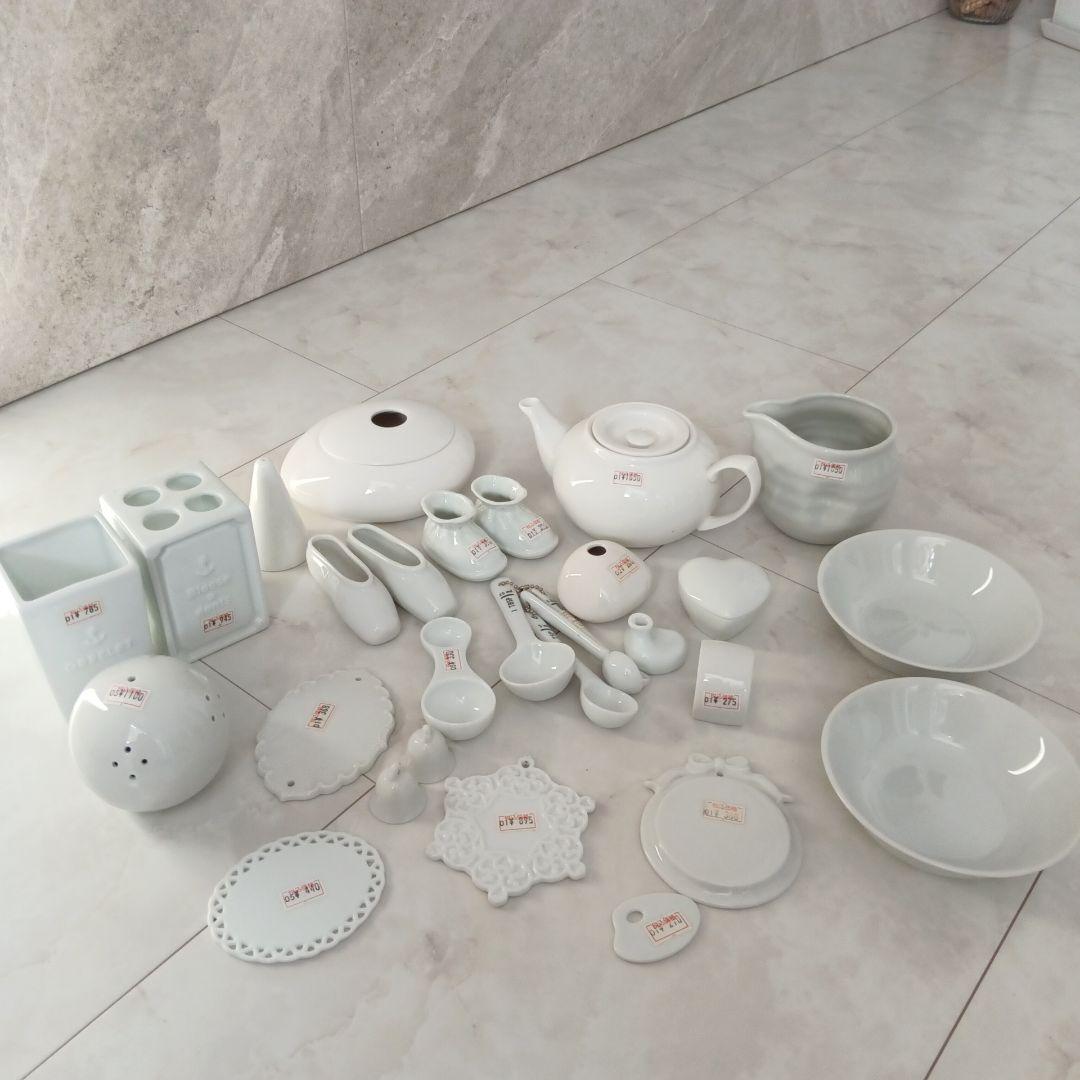 ポーセラーツ　ホワイト 陶器 キッチン用品セット
