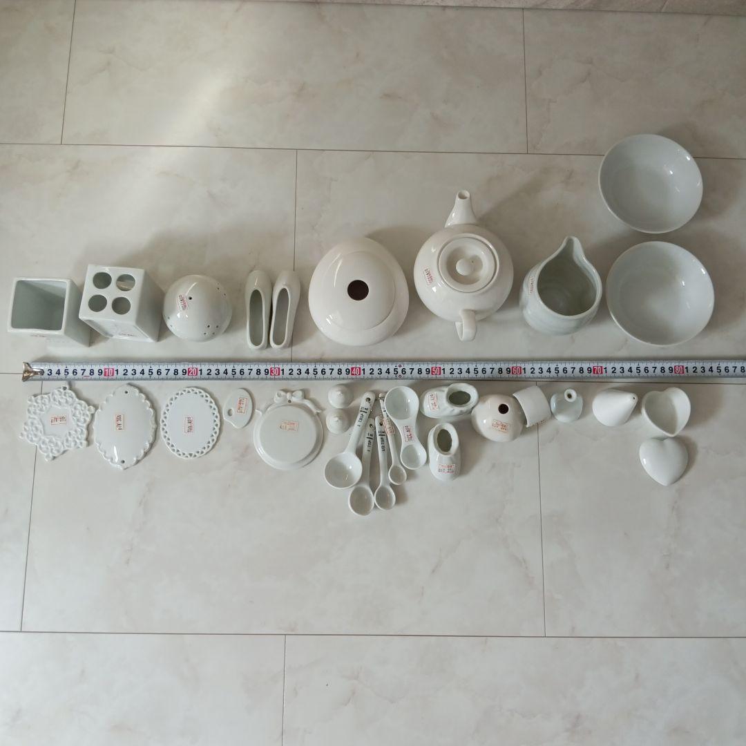 ポーセラーツ　ホワイト 陶器 キッチン用品セット