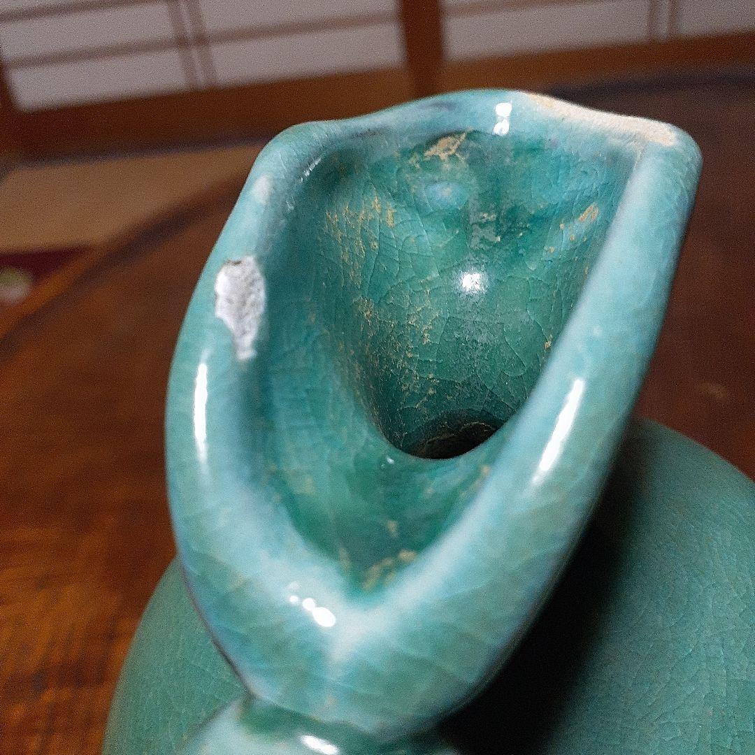 中国磁州窯陽刻緑彩水注