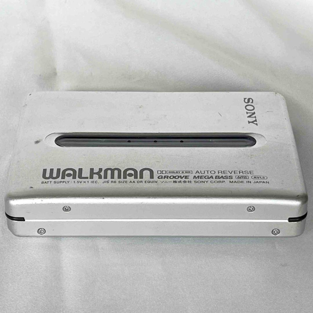 通電OK　SONY WM-EX677　シルバー　ウォークマン　ソニー　ジャンク