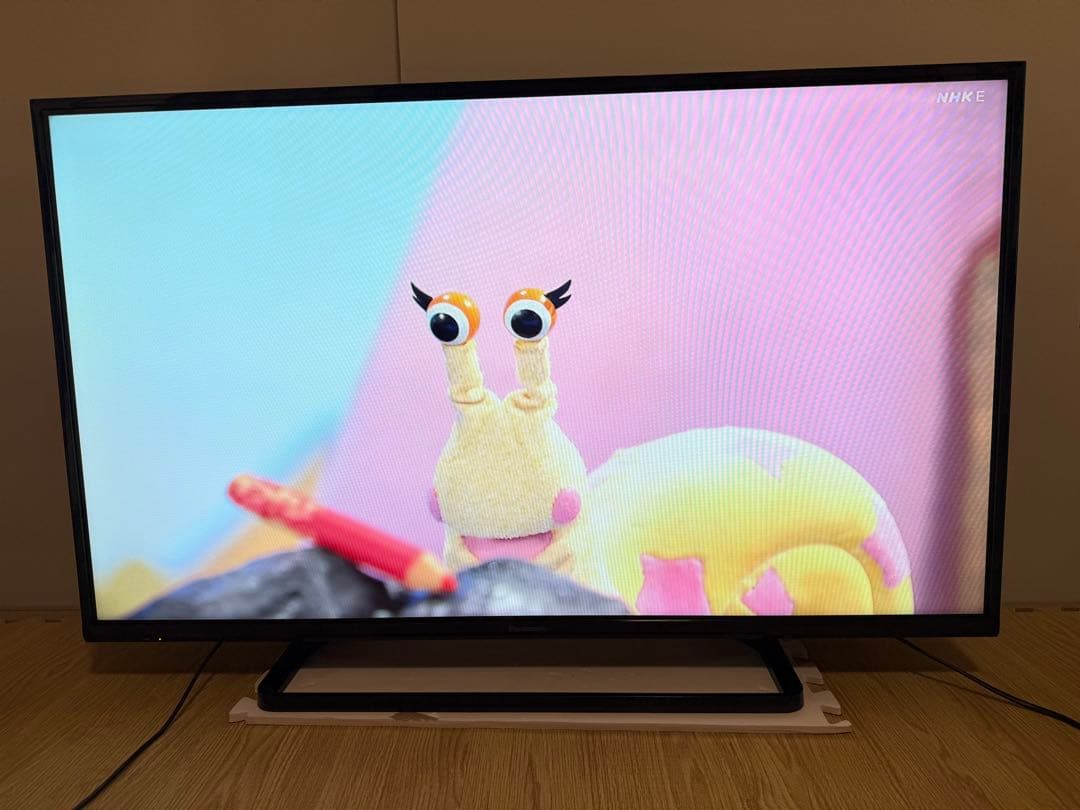 パナソニック　TH-42C305 42型　⭕　地上 BS/CSテレビ