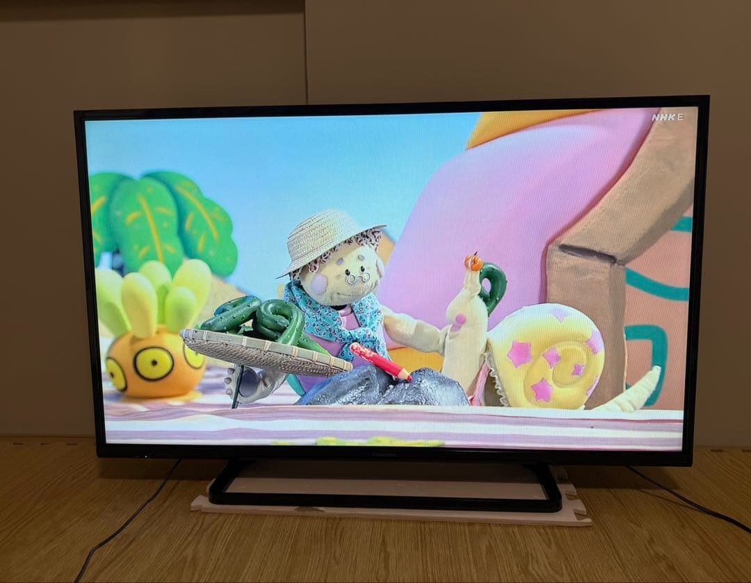 パナソニック　TH-42C305 42型　⭕　地上 BS/CSテレビ