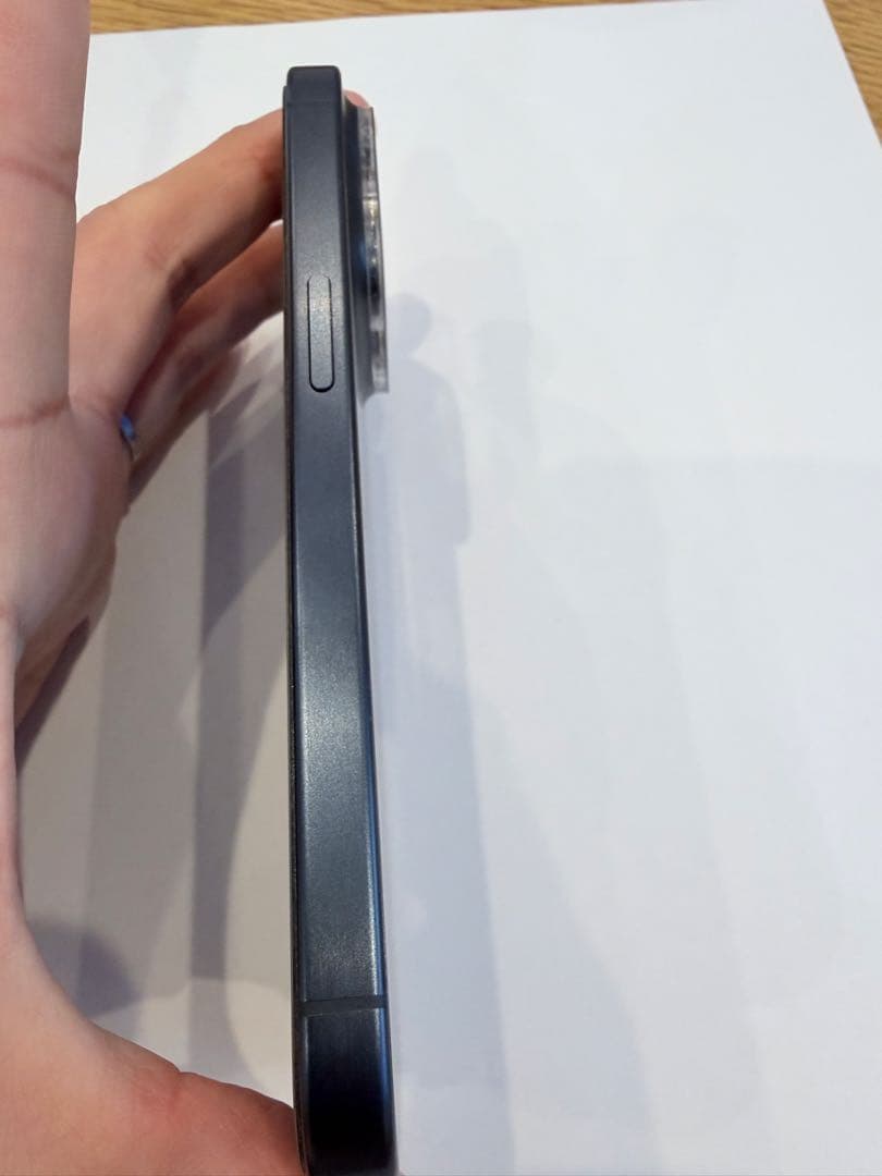 【美品】iPhone 15 Proブルーチタニウム256GB フィルム、ケース込
